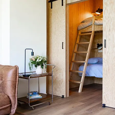 Apartment Stairway To Heaven *